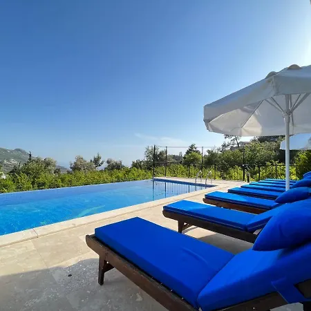 With Large Pool For 8 People In Kas, Kalkan - Awz 117 فيلة