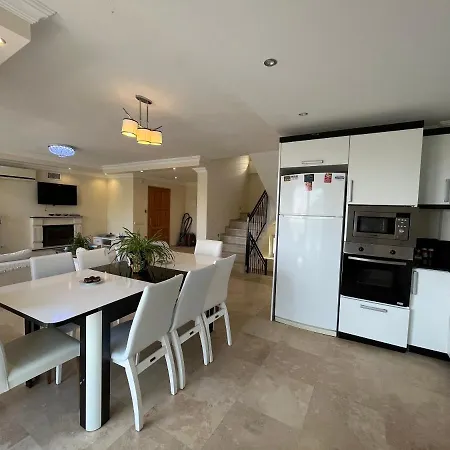 With Large Pool For 8 People In Kas, Kalkan - Awz 117 كاس